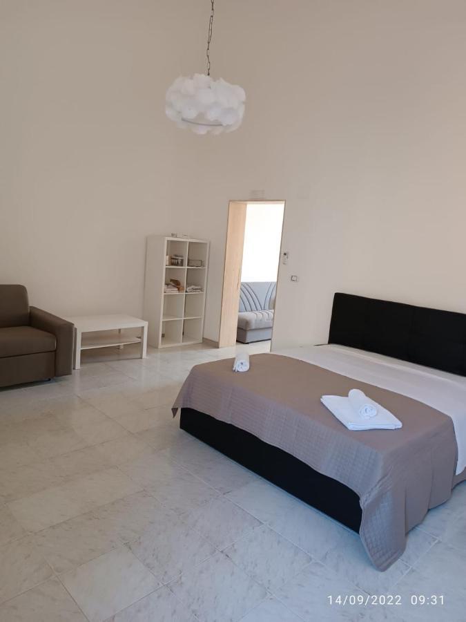Di Fronzo Guest House T Triggiano Ngoại thất bức ảnh